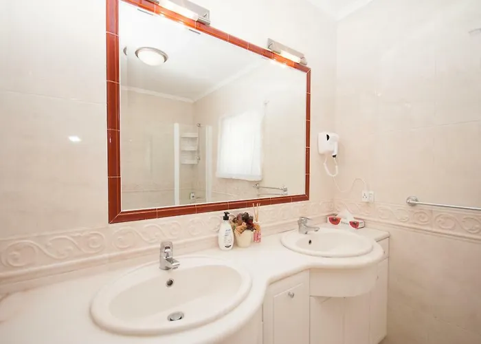 Grace * Aldeia de Juzo